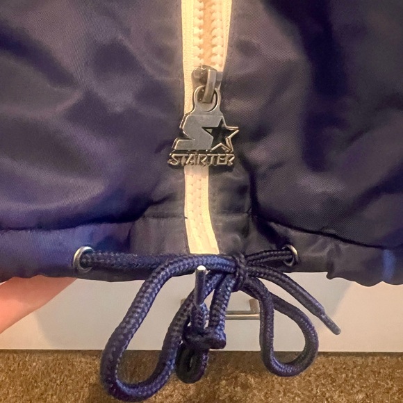 Edmonton Oilers Bomber New - Picture 9 of 10